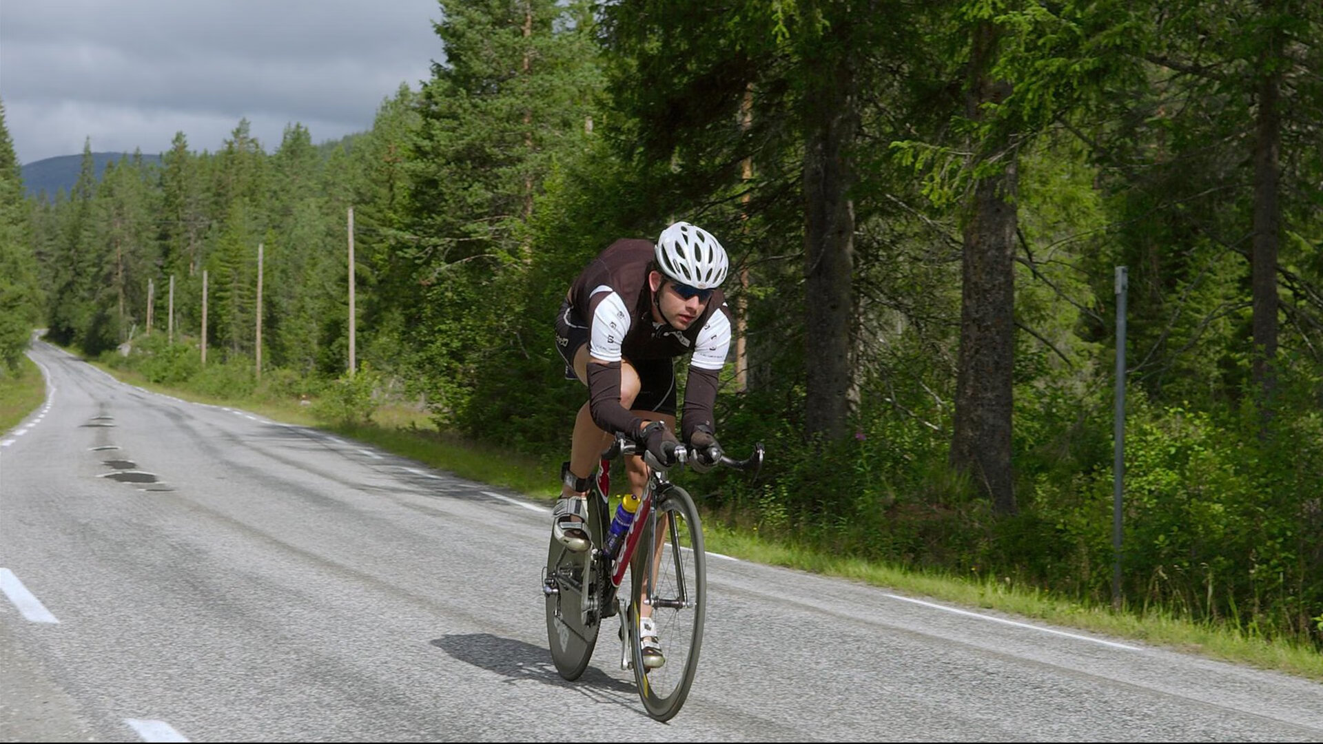 奥运周期关键战之夜,米切尔主宰比赛走向